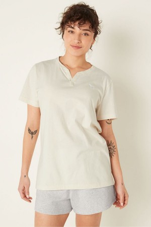 Victoria's Secret V Neck Kurzes Sleeve T-Shirt Weiß | 140285QHW